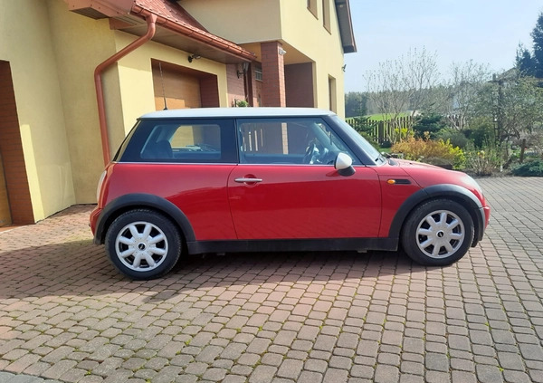 MINI Cooper cena 9400 przebieg: 223600, rok produkcji 2004 z Puck małe 37